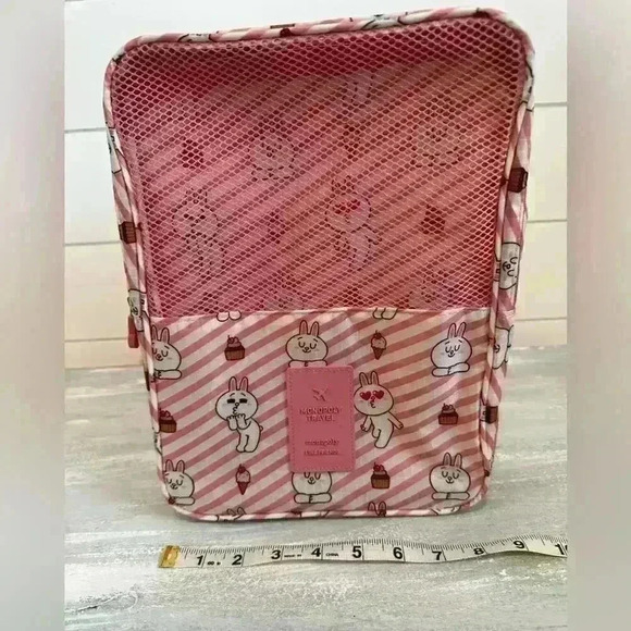 Travel Bag pack a your items and keep organized while on the go - Picture 3 of 12